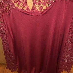 Women’s long sleeve shirt